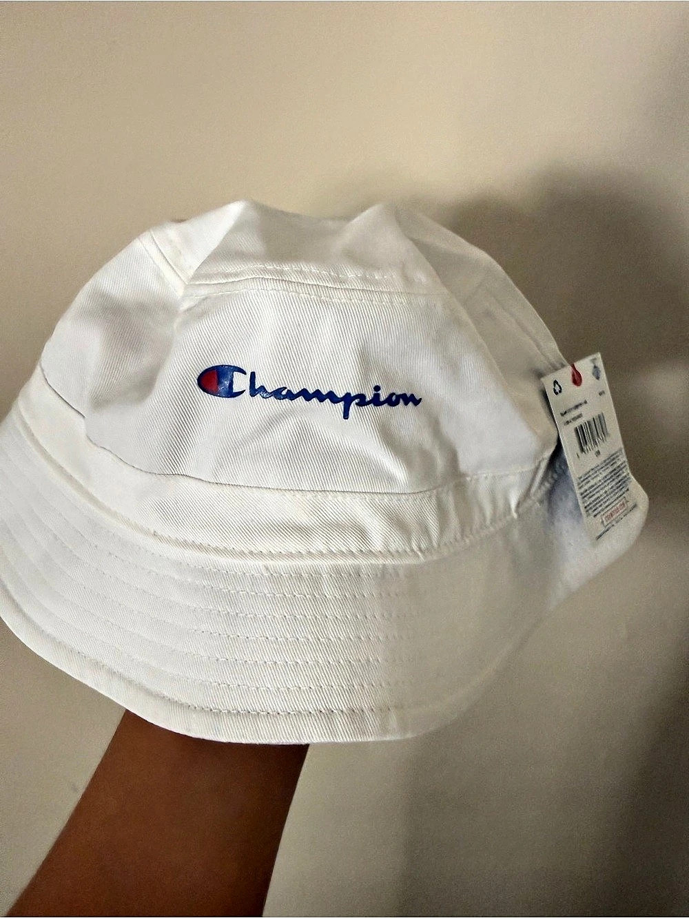 Champion Garment Washed Script Logo Bucket Hat White Bucket Hat NWT